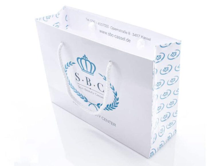 Papiertasche für das Beauty-Institut von Dr. Knittl